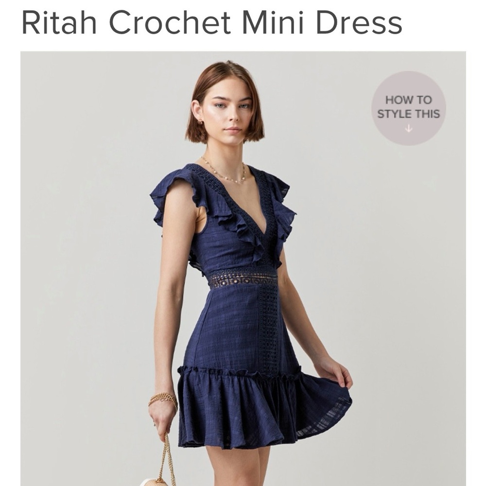Francesca’s Navy Ritah Crochet Mini Dress. Size Small 👗